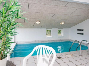Beautiful Holiday Home in Ebeltoft with Swimming Pool